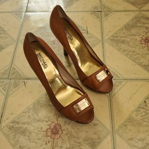 Michael kors heels